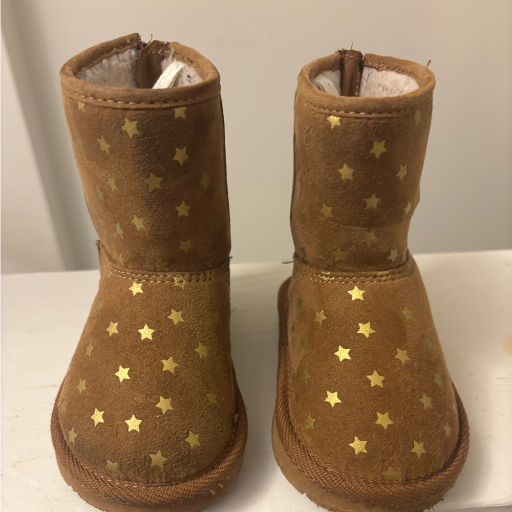 GAP boots toddler size 5